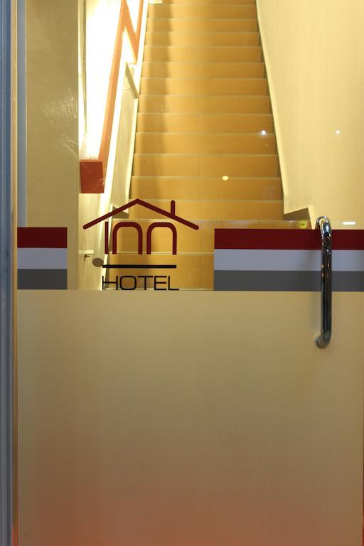 Inn Hotel เตลุคอินทัน ภายนอก รูปภาพ